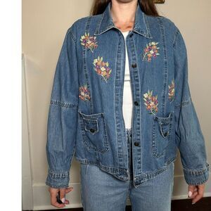 Vintage 100% Cotton Floral Denim Button Up Long Sleeve Fits like Size Large